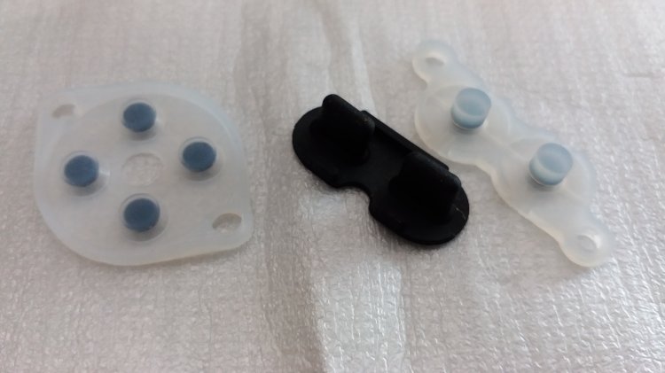 Famicom Console Controller Parts Replacement Rubber Silicone Pad - Click Image to Close