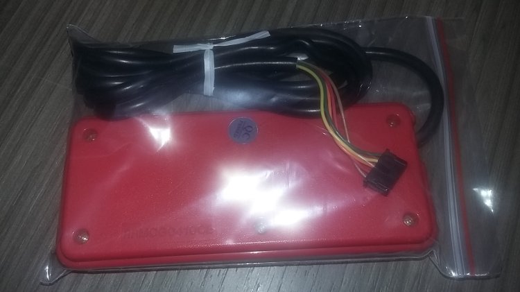 Famicom Twin AN500-R original controller pad - Player 1 - Click Image to Close