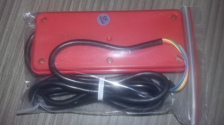 Famicom Twin AN500-R original controller pad - Player 2 - Click Image to Close