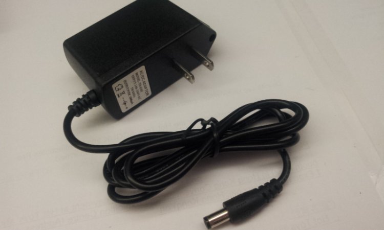 2 pin power supply for Bandia Playdia console system - Click Image to Close
