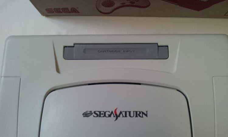 Boxed white Saturn - Item: A - Click Image to Close