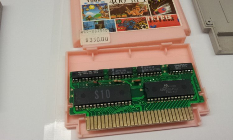 60pin - 72pin game adapter converter - Famicom game work on NES - Click Image to Close