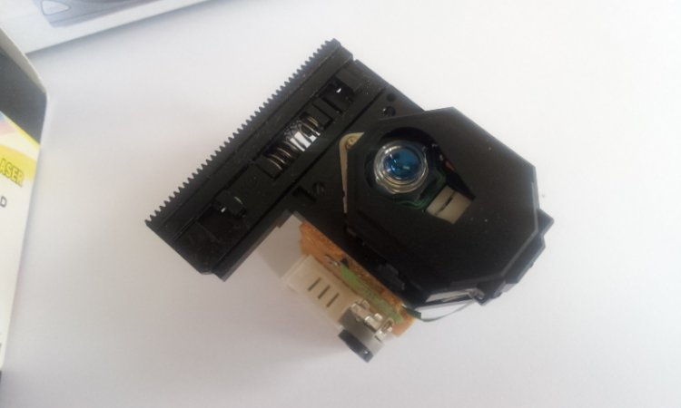 CD Laser Lens for SNK NEO GEO CDZ console Brand New/Replacement - Click Image to Close
