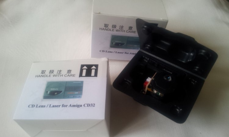 CD Laser Lens for Amiga CD 32 System Console - Click Image to Close