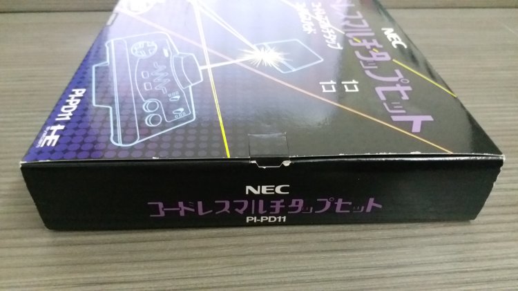 Pc-Engine Wireless controller pad set - Like New condition - Click Image to Close