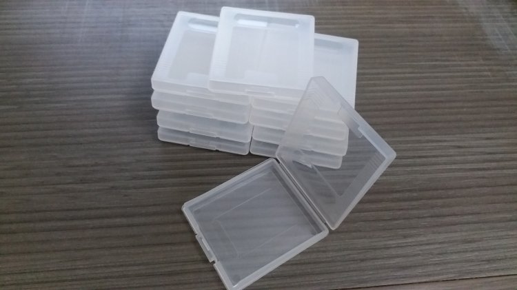 10 Piece set Game Boy game Cartridge Plastic Case - Click Image to Close